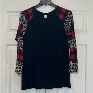 Chic Black Top with Plaid and Leopard Sleeves